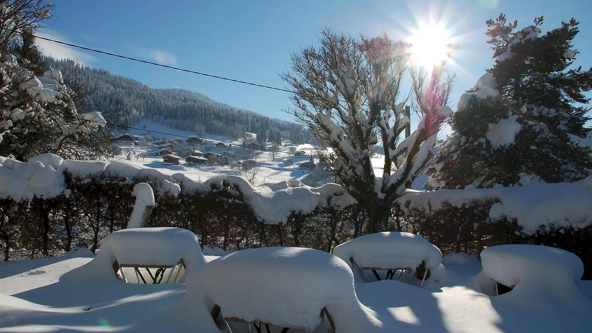 ** Hotel Logis Hôtel Le Caprice Des Neiges Combloux France