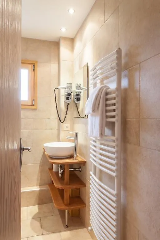 Hotel Le Caprice Des Neiges Combloux