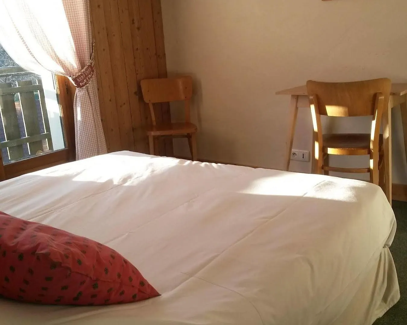 Hotel Le Caprice Des Neiges Combloux 2*,  France